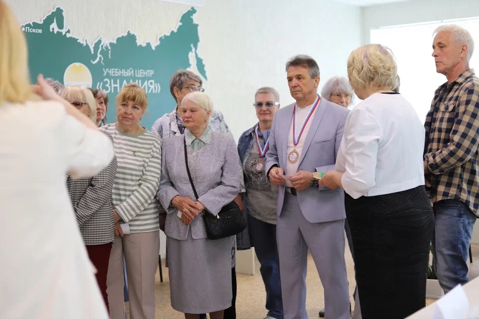 Ключ к счастливой старости. В Пскове прошел региональный фестиваль «Нужные люди» 2025.